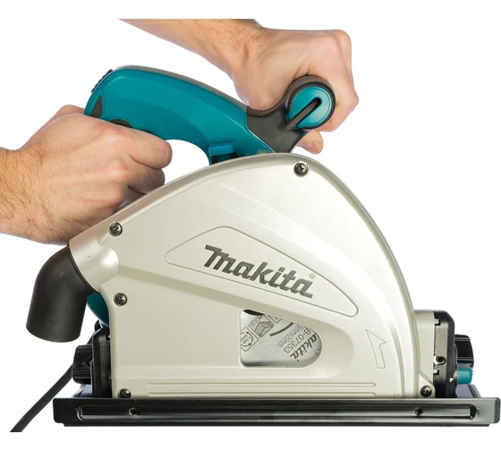 Погружная электрическая пила Makita SP6000