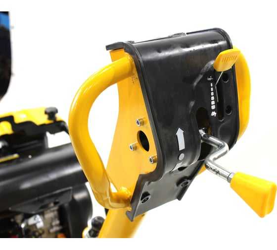 Виброплита реверсивная TOR TK-110 25кН (Loncin) коврик, колесный комплект 1010051
