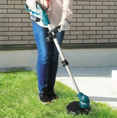 Триммер аккумуляторный Makita 12В CXT UR100DWAEX