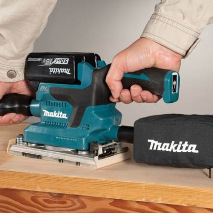 Вибрационная шлифовальная машина Makita 18В LXT DBO381ZU