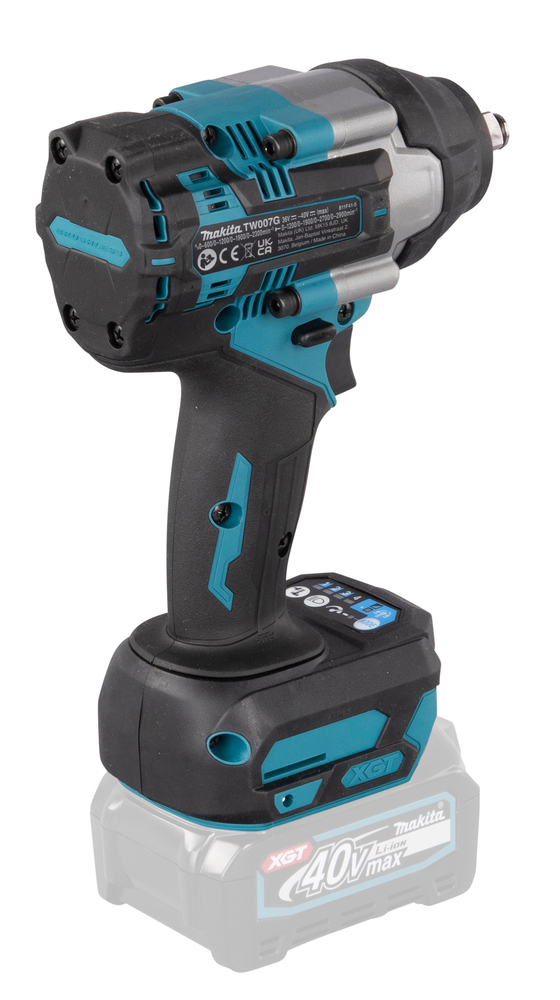 Ударный аккумуляторный гайковерт Makita 40В XGT TW007GZ