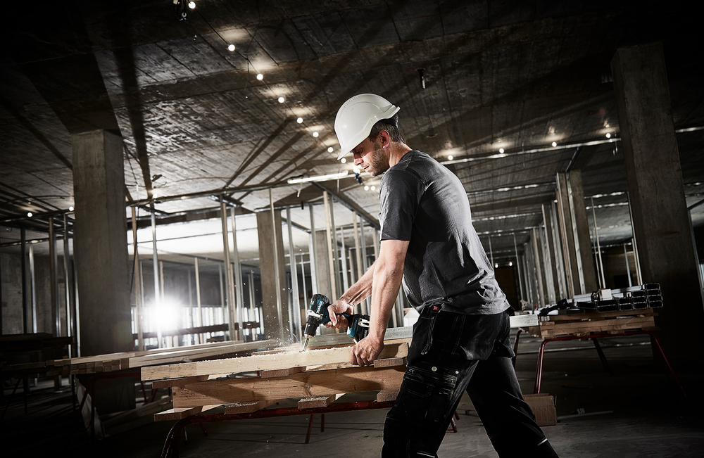Дрель-шуруповерт 54 Нм, 18В LXT Makita DDF484RME