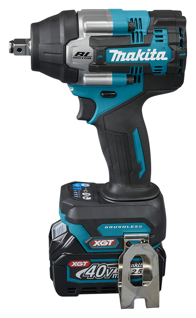 Ударный аккумуляторный гайковерт Makita 40В XGT TW007GD201