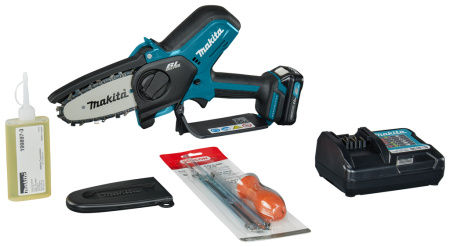 Цепная аккумуляторная пила Makita 12В CXT UC100DWA