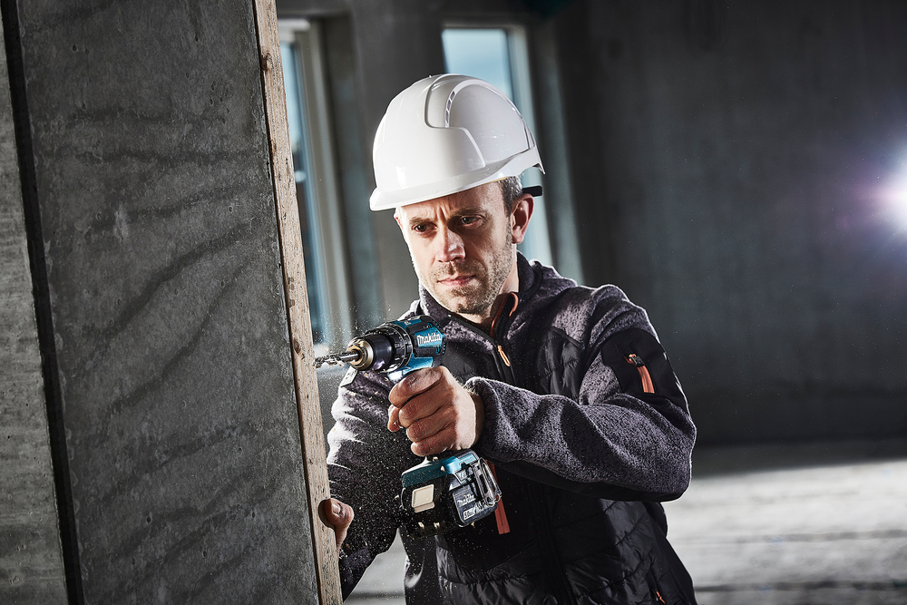 Дрель-шуруповерт 50 Нм, 18В LXT Makita DHP485Z