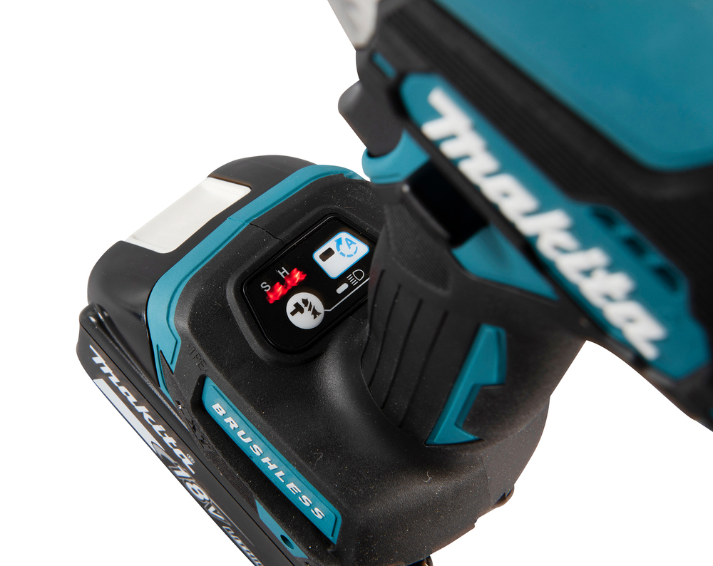 Аккумуляторный шуруповерт 140 Нм, 18В LXT Makita DTD157Z
