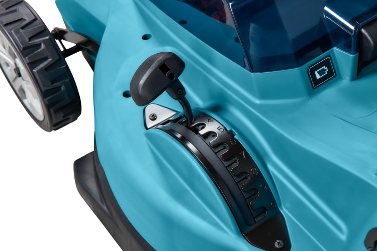 Газонокосилка аккумуляторная Makita 18В LXT DLM480CT2