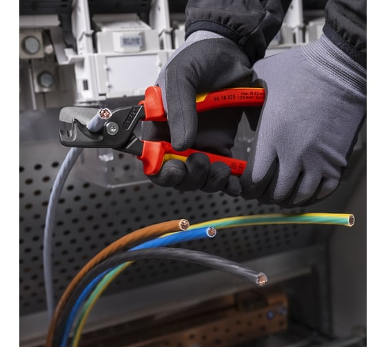 Кабелерез  225 мм Ø 23 мм StepCut XL VDE KNIPEX KN-9518225