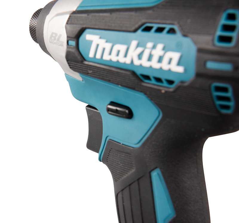 Аккумуляторный шуруповерт 140 Нм, 18В LXT Makita DTD157Z