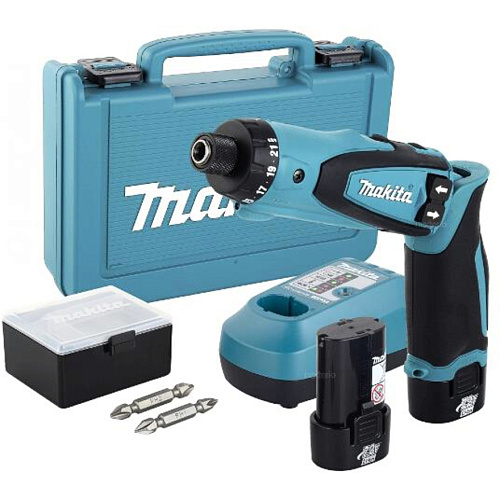 Аккумуляторная отвертка Makita 7,2В DF012DSE
