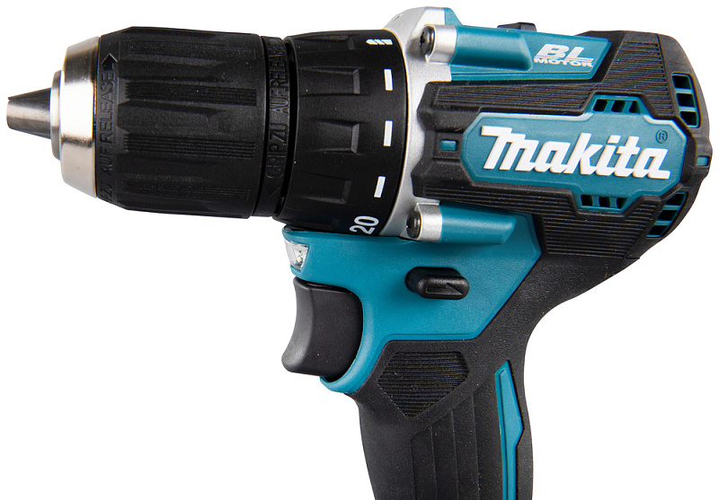 Дрель-шуруповерт 40 Нм, 18В LXT Makita DDF487Z
