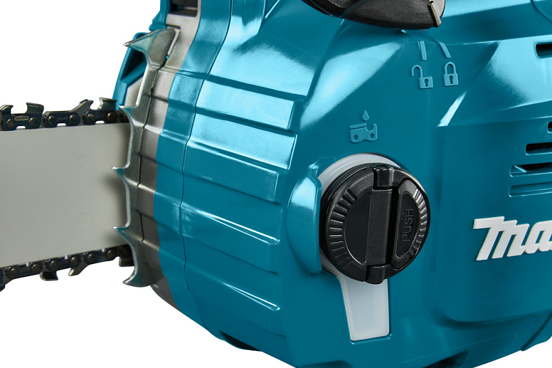 Цепная аккумуляторная пила Makita 40В XGT UC011GZ