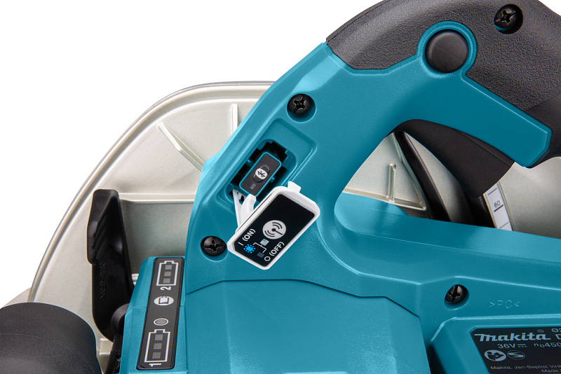 Дисковая аккумуляторная пила 235 мм, 18В LXT Makita DHS900ZU