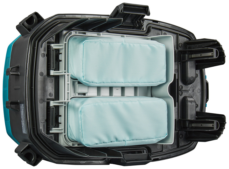 Аккумуляторный пылесос Makita 40В XGT VC006GMZ01