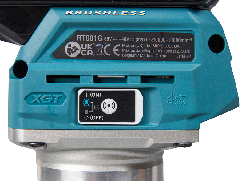 Аккумуляторный кромочный фрезер Makita 40В XGT RT001GZ19