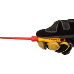 Отвёртка шлицевая 4.0x0.8x100 мм 202мм KNIPEX KN-982040
