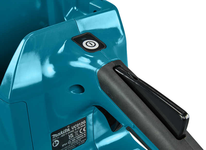 Цепная аккумуляторная пила Makita 40В XGT UC012GZ