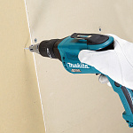 Электрический безударный шуруповерт Makita FS4000