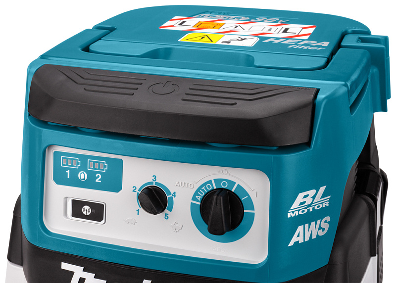 Аккумуляторный пылесос Makita 18В LXT DVC157LZX3