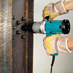 Ударный электрический гайковерт Makita 6906