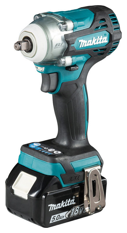 Ударный аккумуляторный гайковерт Makita 18В LXT DTW302RTJ