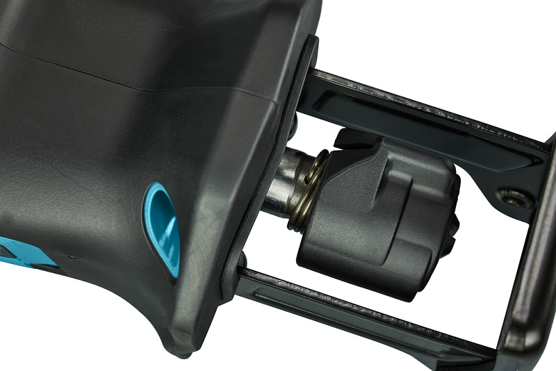 Сабельная аккумуляторная пила Makita 18В LXT DJR189RTJ