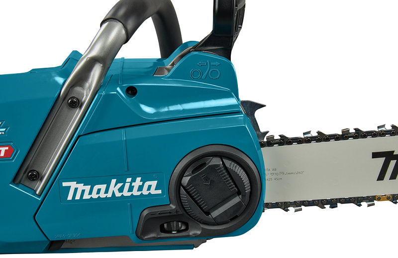 Цепная аккумуляторная пила Makita 40В XGT UC017GZ01