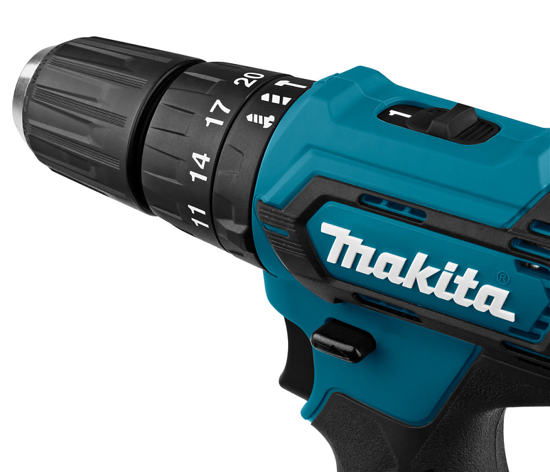 Дрель-шуруповерт 30 Нм, 12В CXT Makita HP333DZ